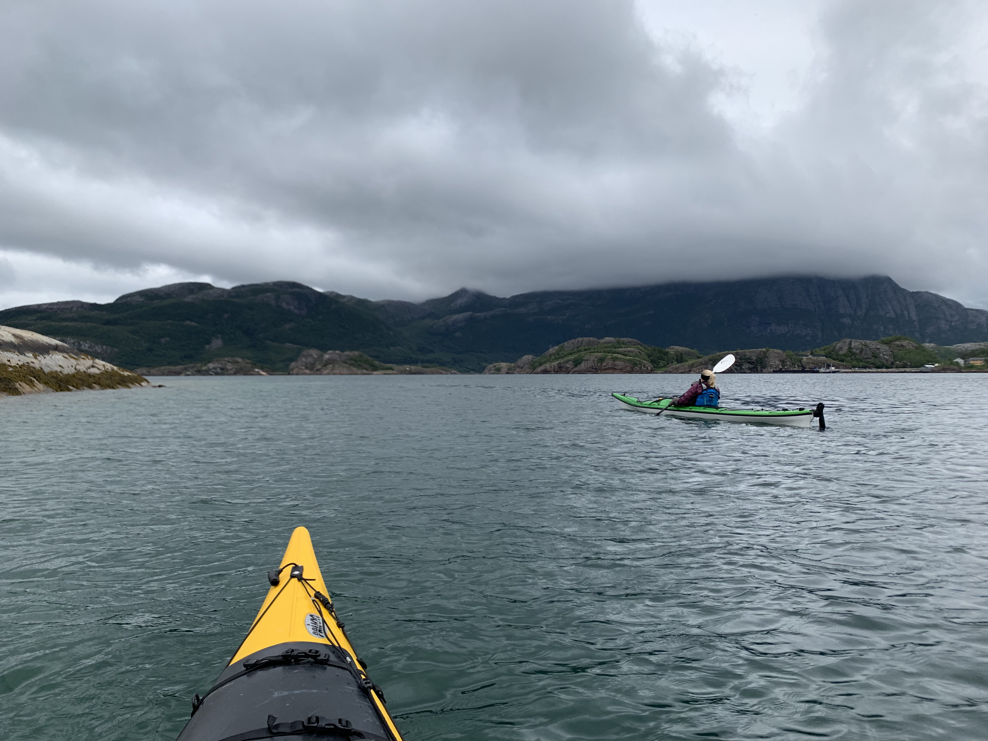 303FE9DD-19FD-4B31-91DF-C96E115F0907