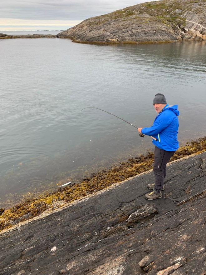 8CE845D9-5D1B-498D-8E44-9C2750744981